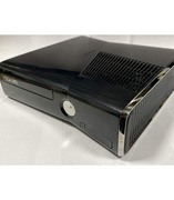 Xbox 360 2 pady i Kinect 