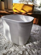 Ceramiczna osłonka na doniczkę biały kwadrat 15,5x13,5cm