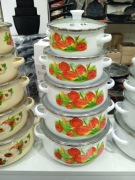 Zestaw garnków emaliowanych  wzór kwiaty 5 szt