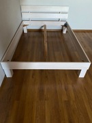 Łóżko drewniane 140x200 