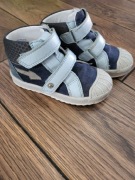 Buty Bartek rozm. 25