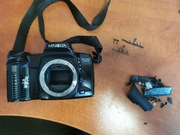 aparat fotograficzny Minolta Dynax 700si odpadła guma na rekojeści 