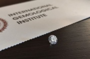 Diament laboratoryjny 1.04kt VVS2 Certyfikat IGI