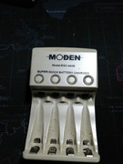 Ładowarką do akumulatorów AAA -AA NI-MH oraz Ni-Cd