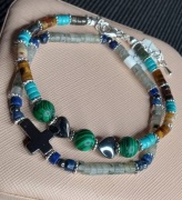 Bransoletki z kamieni naturalnych