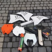 KTM SX sxf cross enduro plastiki boczki pole numerowe 