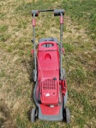 Kosiarka spalinowa   bez napędu Czerwona Briggs 