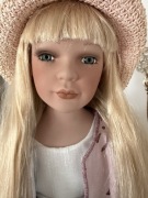 Śliczna laleczka z porcelany Alberon lalka kolekcjonerska vintage