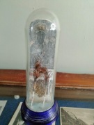 Przedwojenna Matka Boska krzyż szklana kopułka