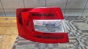 Lampa tylna lewa Skoda Octavia 3