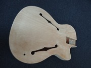 Gitara akustyczna defil pudło rezonansowe do projektu