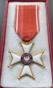 Krzyż Kawalerski Orderu Odrodzenia Polski OOP PRL w dedykowanym pudełku