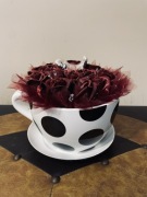 Elegancka filiżanka XXL z różami mydlanymi – prezent premium