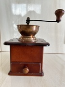 Młynek do kawy lub przypraw