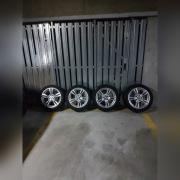 BMW 225/50 R 18 4 felgi+opony runflat +łańcuchy