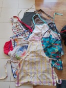 zestaw stare fartuchy kuchenne , część z czasów prl 7 sztuk