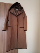 Płaszcz długi z kapturem prodotto in Italy r. 38