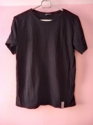 Wyprzedaż Koszulka czarna roz.M diverse wymiary opis