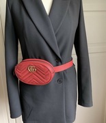 Torebka Gucci czarowna  nerka z Niemiec 