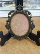 Ozdobna ramka na zdjęcie – metal, retro, Made in Italy