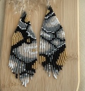 Kolczyki z japońskich koralików.