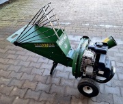 Rozdrabniacz, rębak do drewna i liści