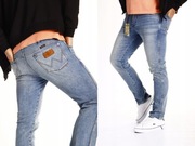 Spodnie Wrangler Greensboro Dusty Light Jeansy W15Q59308 W32 L32 32/32