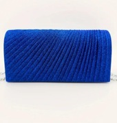 Niebieska błyszcząca torebka, kopertówka na sylwestra