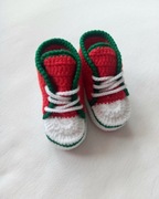 Buciki niemowlęce szydełkowe – czerwono-biało-zielone, 10,5 cm, handmade