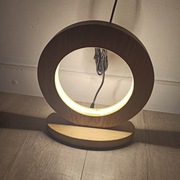 Lampa stołowa drewniana z zasilaczem 