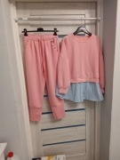 Komplet masełko z wszytą koszulą.