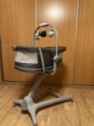 Łóżeczko Chicco Baby Hug Air 4w1, materacyk Rucken, prześcieradła