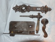 Stara żeliwna klamka sprawna XIX w