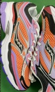 Buty do biegania saucony grid Omni 9.