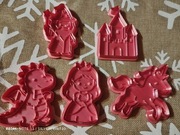 Ksiezniczkowy zestaw wykrawaczy wyciskaczy do pierników ciastek 