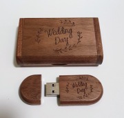 Drewniany Pendrive ślubny 32GB USB 3.0 