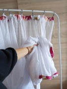 Nowa firanka ze zdobieniem w kwiaty , kuchnia 