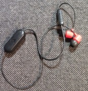 bezprzewodowe słuchawki dokanałowe Skullcandy Jib Wireless 