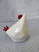 Ceramiczna figurka sympatyczna kurka 
