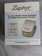 Suszarka do aparatów słuchowych i implantów 