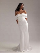 Suknia ślubna z trenem fason syrenka ASOS rozmiar M _NUZ