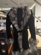 Płaszcz zamszowy z obszyciem lisa