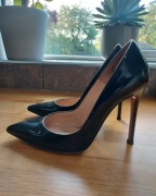 Gianvito Rossi skorzane czolenka 35