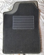 Dywaniki welurowe uniwersalne grube, nowe