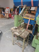 Sztanca  Wykrawarka dziobak