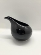 Czarny dzbanek mlecznik ceramiczny Sagrado 250ml