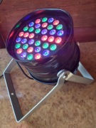 Led par 64 reflektor