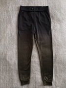 Czarne zielone ombre spodnie dresowe sportowe dresy 134 - 140