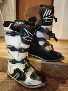 BUTY AXO DRONE czarno-białe 43