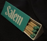 Kolekcjonerskie zapałki vintage „Salem"